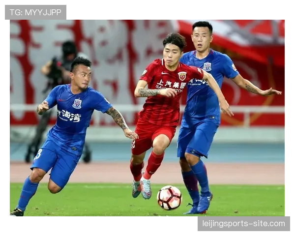 关键球防守漏洞频现，战术深度与娱乐化存博弈